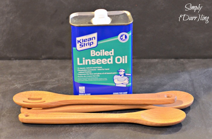 Wooden spoons and Linseed Oil