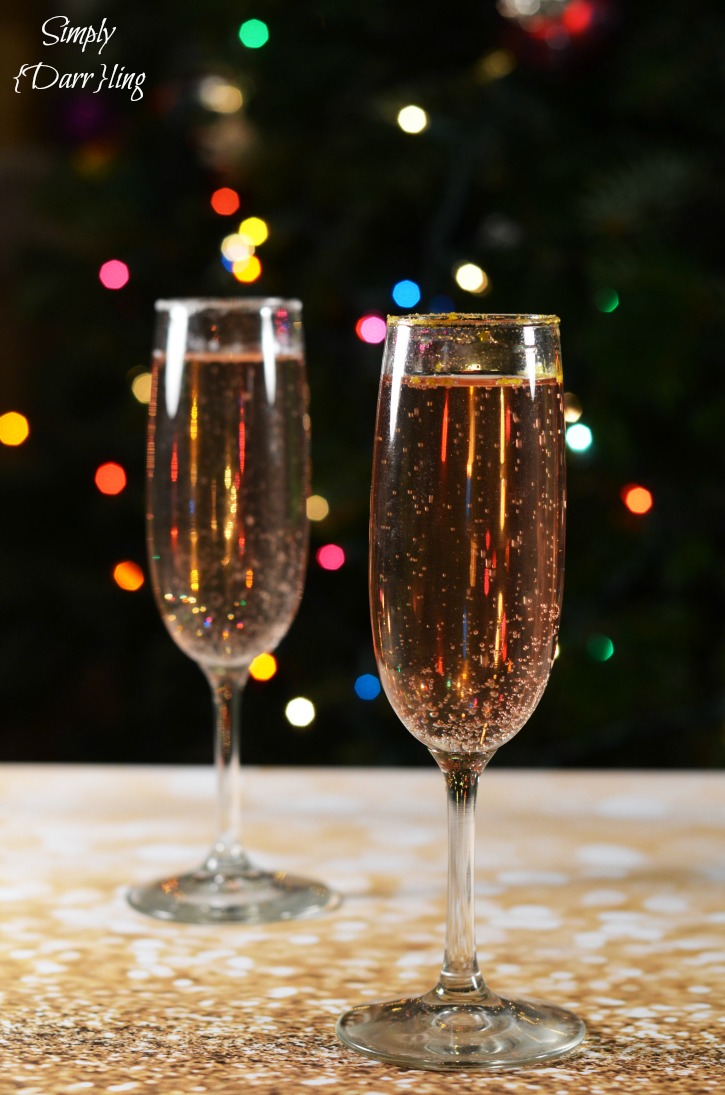 http://simplydarrling.com/wp-content/uploads/2014/12/champagne_cocktail.jpg