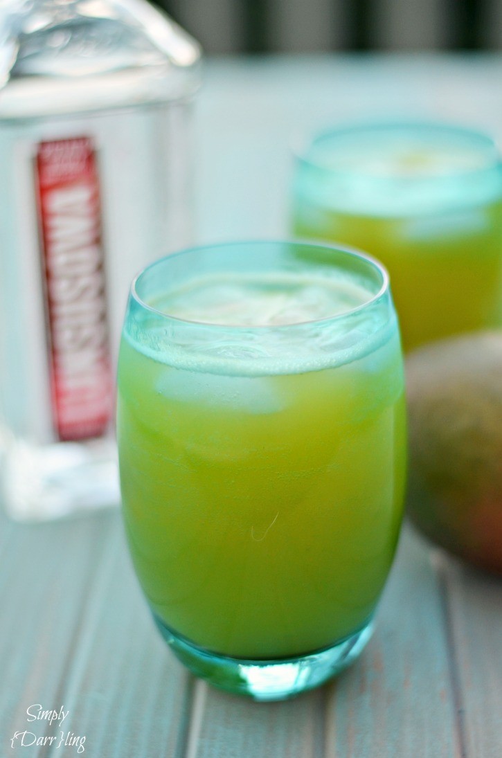 Lususowa Vodka Mango Cocktail
