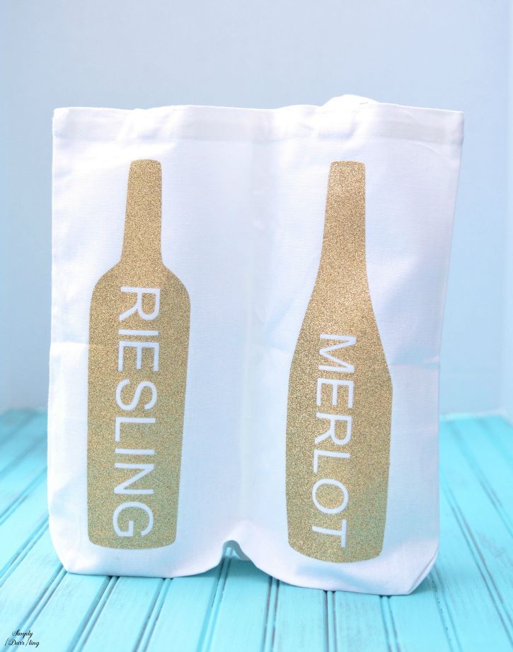 Carry your wine in style with this double wine bottle tote bag