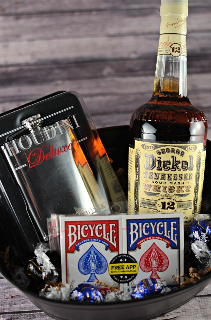 Super Holiday Gift Guide Gifts For Whiskey Lovers Simply {Darr}ling