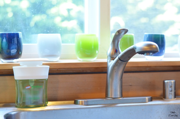 An Easy Everyday Clean Simply Darr Ling   Clorox Pump Kitchen 