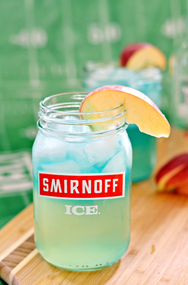 Seattle Storm Cocktail – A Smirnoff Ice FANtail