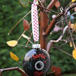 DIY Santa Cam Ornament With Silhouette Cut File