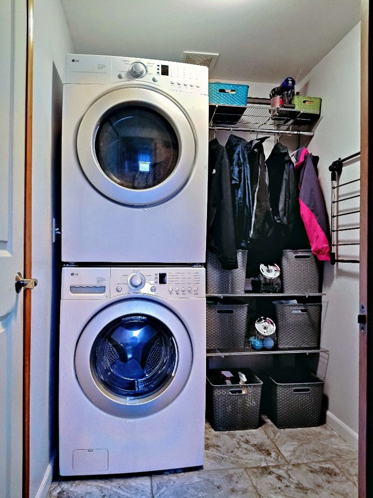 Updating A Small Laundry Room - Simply {Darr}ling