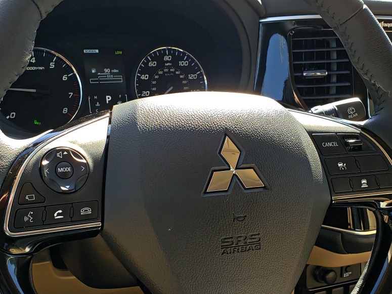 Mitsubishi Outlander Steering Wheel