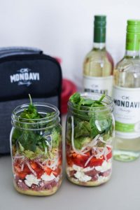 Easy Jar Salad for backyard picnic