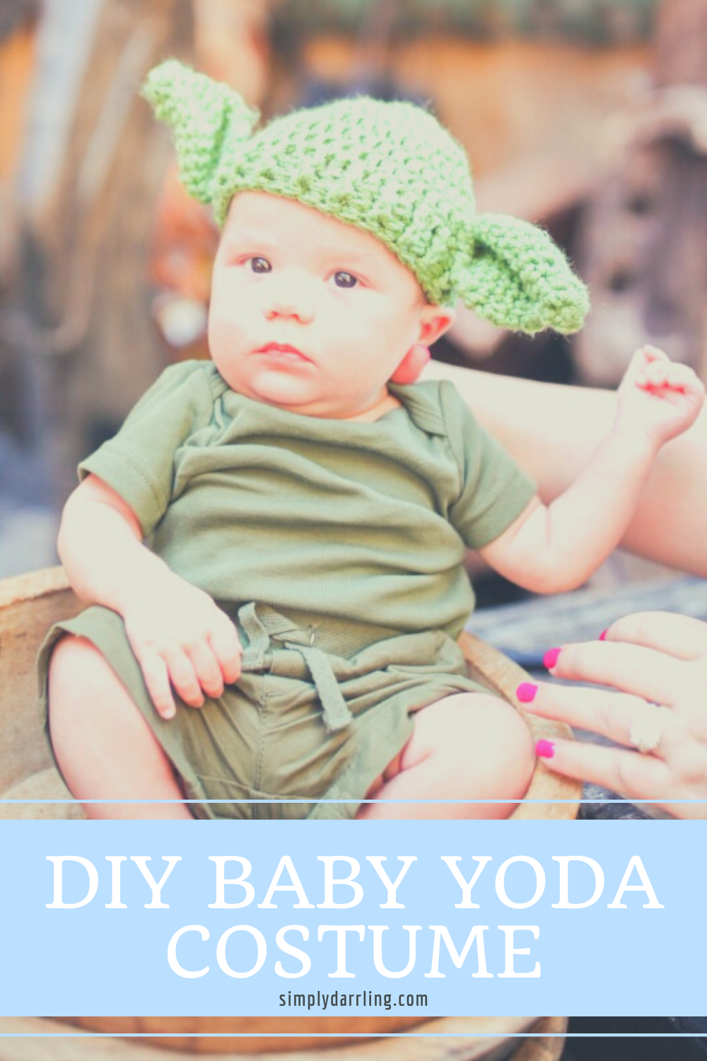 DIY Baby Yoda Costume