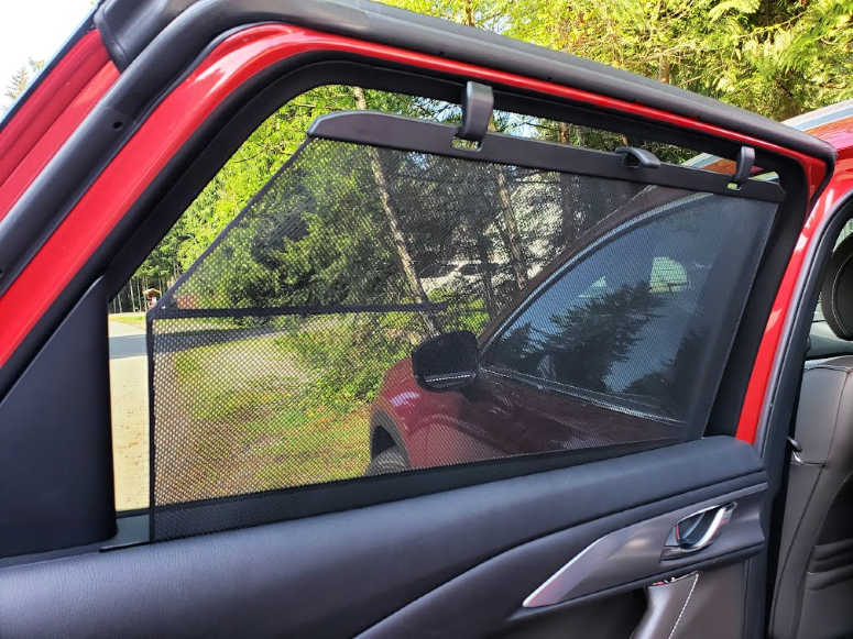 Built-In Window Shades - Mazda CX-9